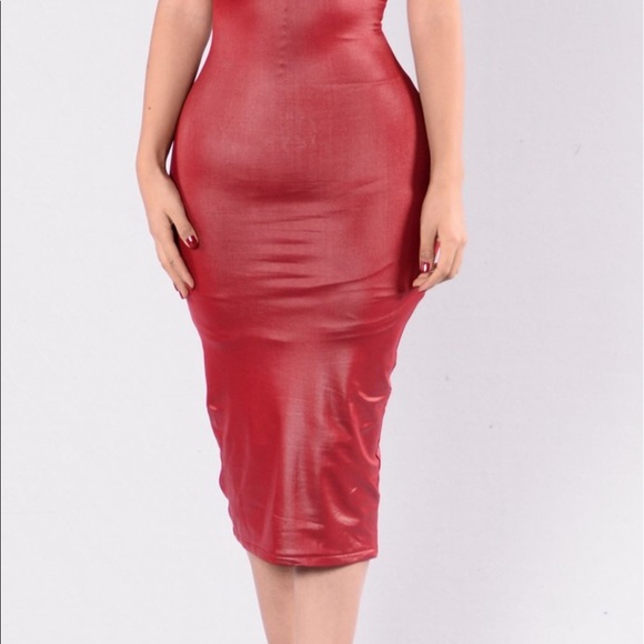 Burgundy midi dress - Picture 2 of 4